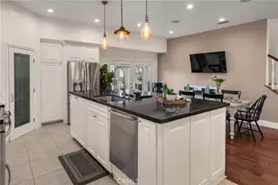 8399 San Capistrano, Buena Park, CA 90620 - Photo 21