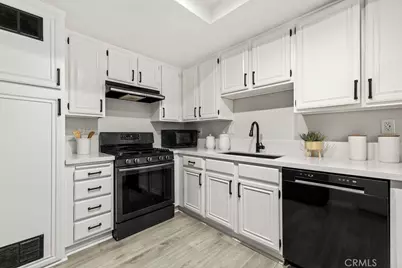 21174 Gladiolos, Lake Forest, CA 92630 - Photo 17