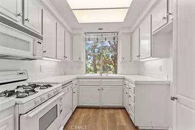 800 Solvay Aisle, Irvine, CA 92606 - Photo 9