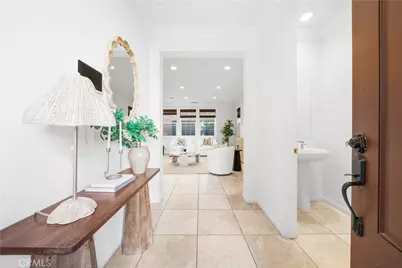 13078 Irisbend, Eastvale, CA 92880 - Photo 3