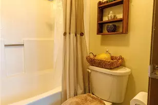 2124 Snowberry Ct, Simi Valley, CA 93063 - Photo 15