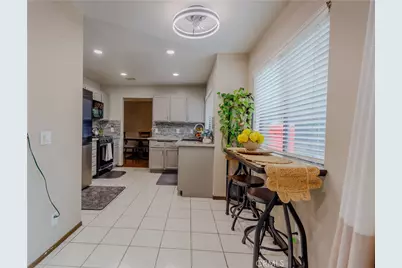 2124 Snowberry Court, Simi Valley, CA 93063 - Photo 11