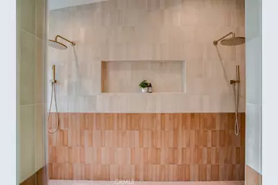 11911 Hartsook, Valley Village, CA 91607 - Photo 57