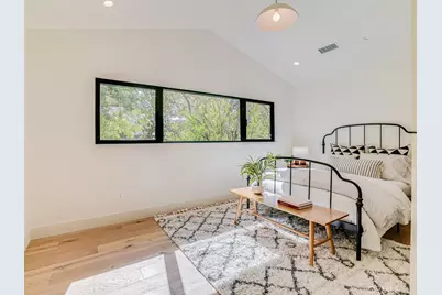 11911 Hartsook, Valley Village, CA 91607 - Photo 47