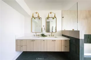 11911 Hartsook, Valley Village, CA 91607 - Photo 33