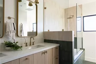 11911 Hartsook, Valley Village, CA 91607 - Photo 35