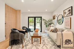 11911 Hartsook, Valley Village, CA 91607 - Photo 29