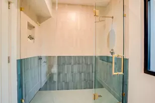 11911 Hartsook, Valley Village, CA 91607 - Photo 37