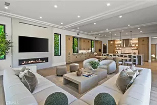 76 Hillcrest Ln, Newport Beach, CA 92660 - Photo 21