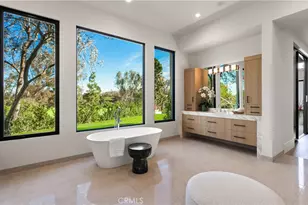 76 Hillcrest Ln, Newport Beach, CA 92660 - Photo 33