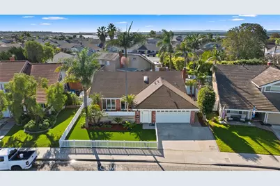 5642 Brighton Drive, Huntington Beach, CA 92649 - Photo 49