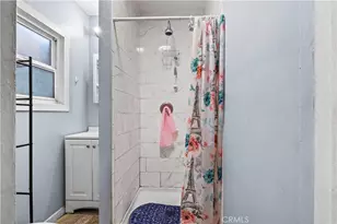 427 E Platt St, Long Beach, CA 90805 - Photo 5