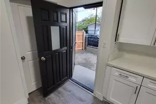 4401 La Clede Ave, Los Angeles, CA 90039 - Photo 17