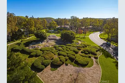 1 Falling Leaf, Irvine, CA 92612 - Photo 33