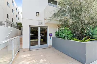 118 N Kings Rd #201, Los Angeles, CA 90048 - Photo 3