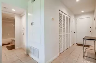 1020 Ocean Park, Santa Monica, CA 90405 - Photo 23