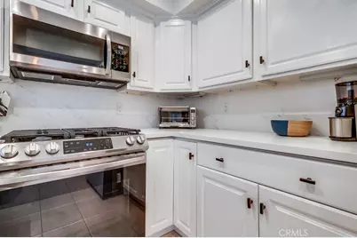 1020 Ocean Park, Santa Monica, CA 90405 - Photo 19