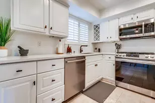 1020 Ocean Park, Santa Monica, CA 90405 - Photo 17