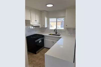 1521 E Canfield, Anaheim, CA 92805 - Photo 5