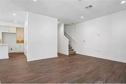 969 W Dhalia Street, Compton, CA 90220 - Photo 5