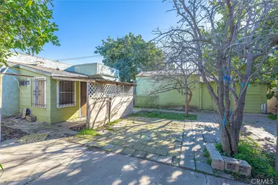 1122 Kilson, Santa Ana, CA 92701 - Photo 17