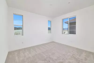 16554 Stone Pine Lane, Fontana, CA 92336 - Photo 17