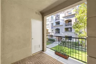 3212 Watermarke Pl, Irvine, CA 92612 - Photo 23