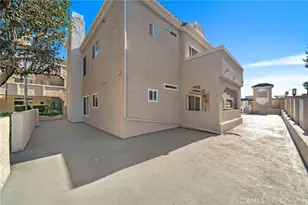 4561 Warner Ave, Huntington Beach, CA 92649 - Photo 33