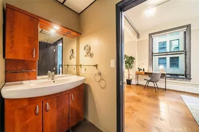 108 W 2nd Street #410, Los Angeles, CA 90012 - Photo 15
