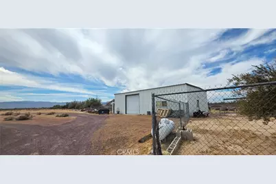 47527 Silver Valley Road, Newberry Springs, CA 92365 - Photo 43