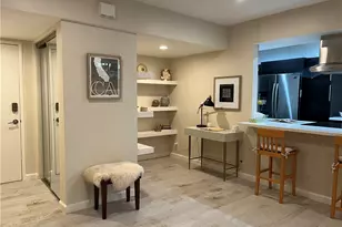 1025 N Kings Rd, West Hollywood, CA 90069 - Photo 11