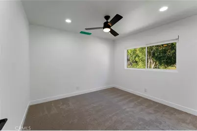 2534 Alona, Santa Ana, CA 92706 - Photo 31