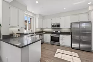 27 Dietes Ct, Ladera Ranch, CA 92694 - Photo 9