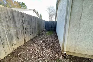 1512 Granada, Yuba City, CA 95993 - Photo 7