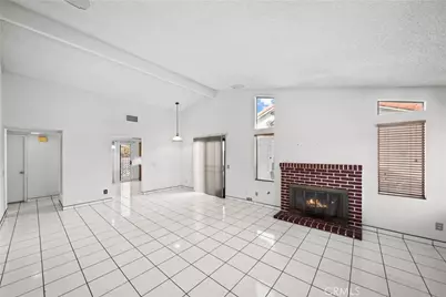 279 Hyacinth Way, Oceanside, CA 92057 - Photo 3