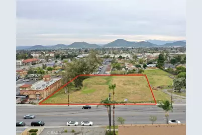 16635 Arrow Boulevard, Fontana, CA 92335 - Photo 9