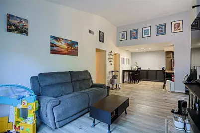 3583 W Greentree #C, Anaheim, CA 92804 - Photo 3