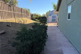 22169 Blondon Ct, Wildomar, CA 92595 - Photo 5