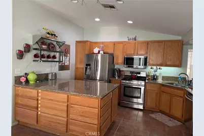 22169 Blondon Court, Wildomar, CA 92595 - Photo 17