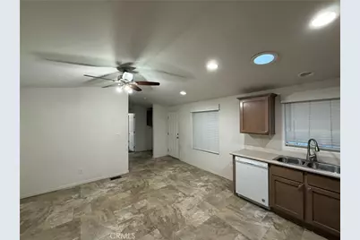 11101 Imperial Hwy #84, Norwalk, CA 90650 - Photo 3