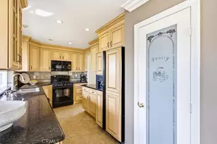 23956 Copenhagen, Mission Viejo, CA 92691 - Photo 15