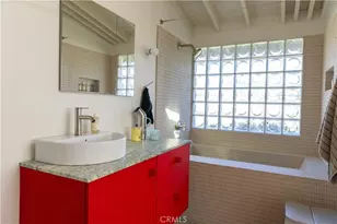 326 Princeton Dr, Costa Mesa, CA 92626 - Photo 23