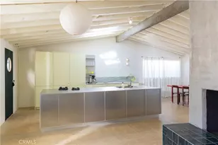 326 Princeton Dr, Costa Mesa, CA 92626 - Photo 17