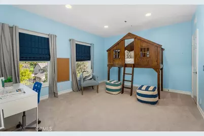 25582 Rapid Falls, Laguna Hills, CA 92653 - Photo 29