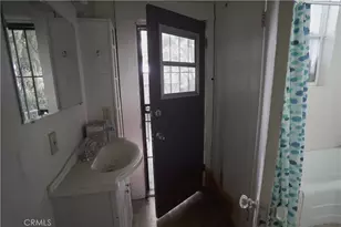 1724 Clinton St, Los Angeles, CA 90026 - Photo 13