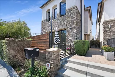 1017 Delaware Street, Huntington Beach, CA 92648 - Photo 1