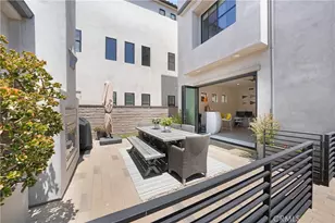 1017 Delaware St, Huntington Beach, CA 92648 - Photo 11
