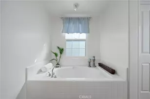 40 Waterspout, Irvine, CA 92620 - Photo 23