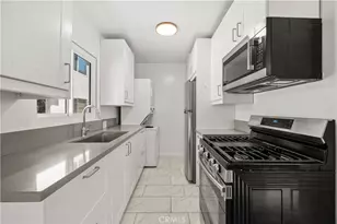 2725 Obama, Los Angeles, CA 90018 - Photo 9