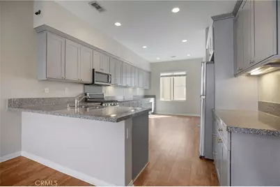 116 Neptune, Irvine, CA 92618 - Photo 9